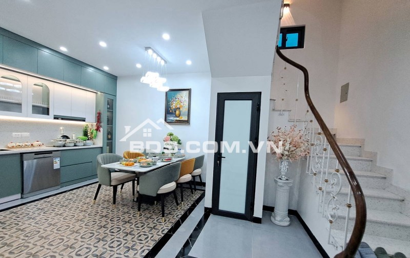 BÁN NHÀ SIÊU ĐẸP PHỐ MINH KHAI 45m2*4TẦNG - NGÕ THOÁNG ĐẸP-GẦN PHỐ _TẶNG FULL NỘI THẤT
